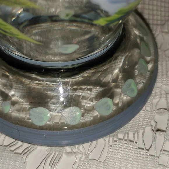 Tracey Porter handpainted glass vase. Vintage collectable blue flowers - Picture 4 of 7